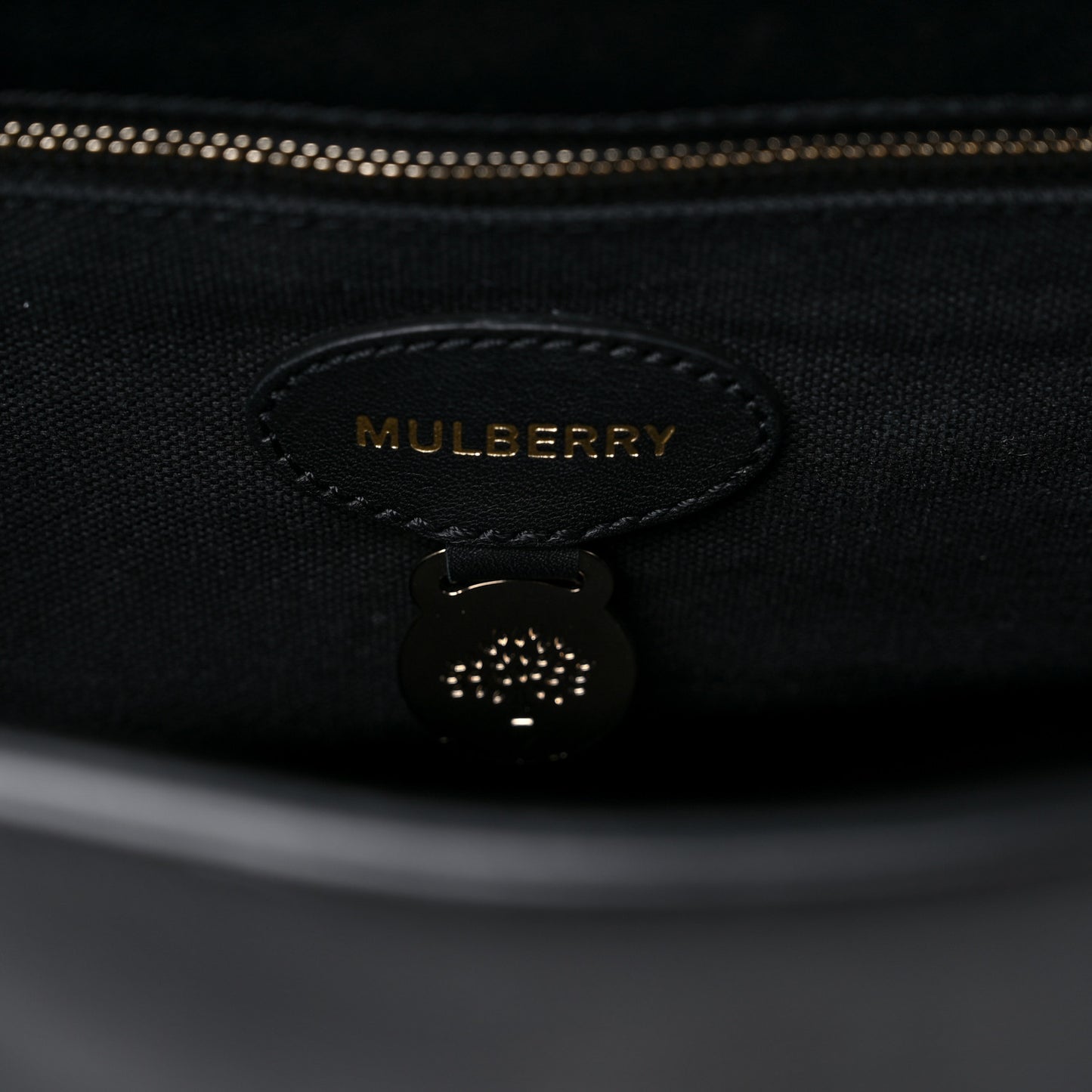 Calfskin Suffolk Black