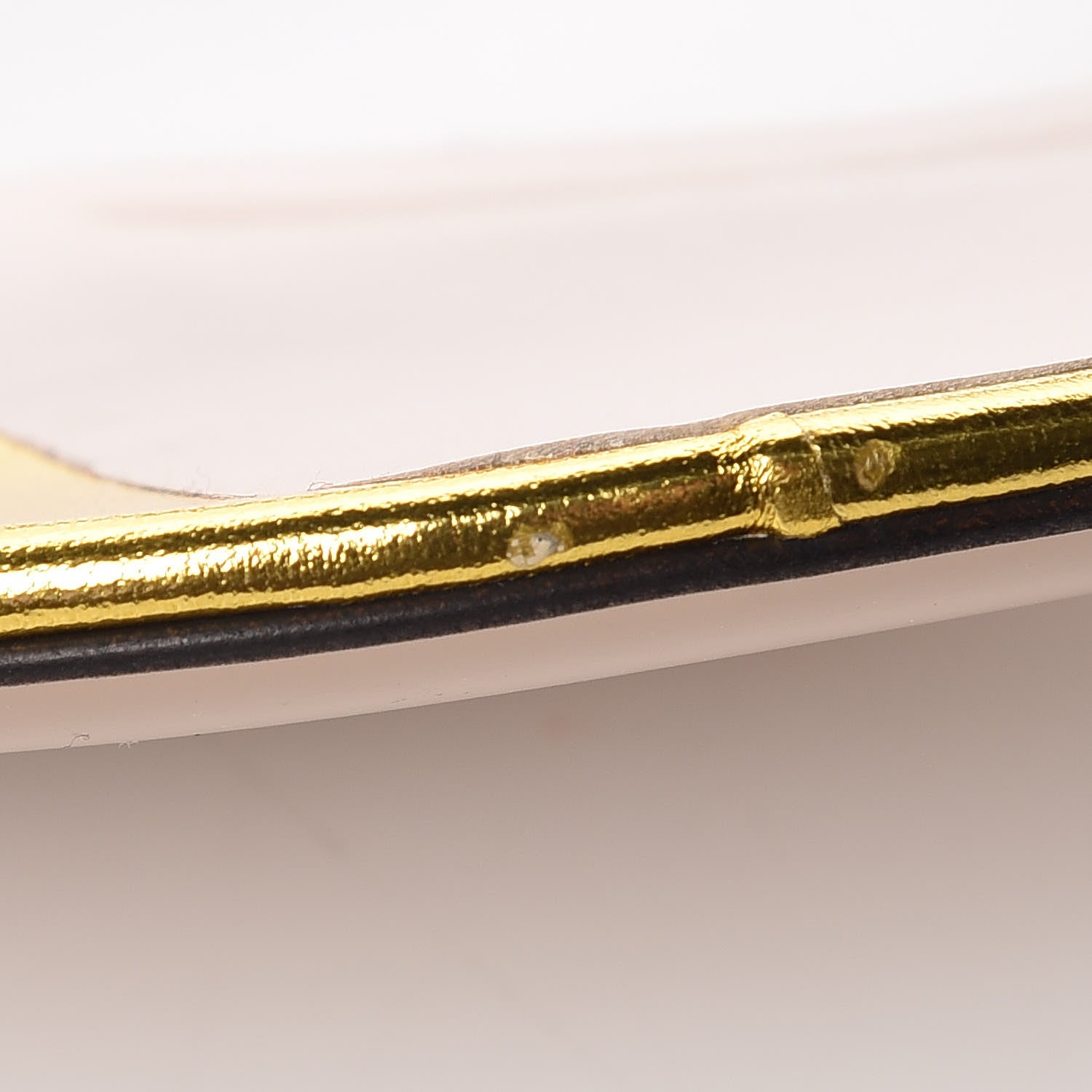 Gucci Metallic Nappa Willow Pearl Thong Sandals 40 Gold 9 of 9