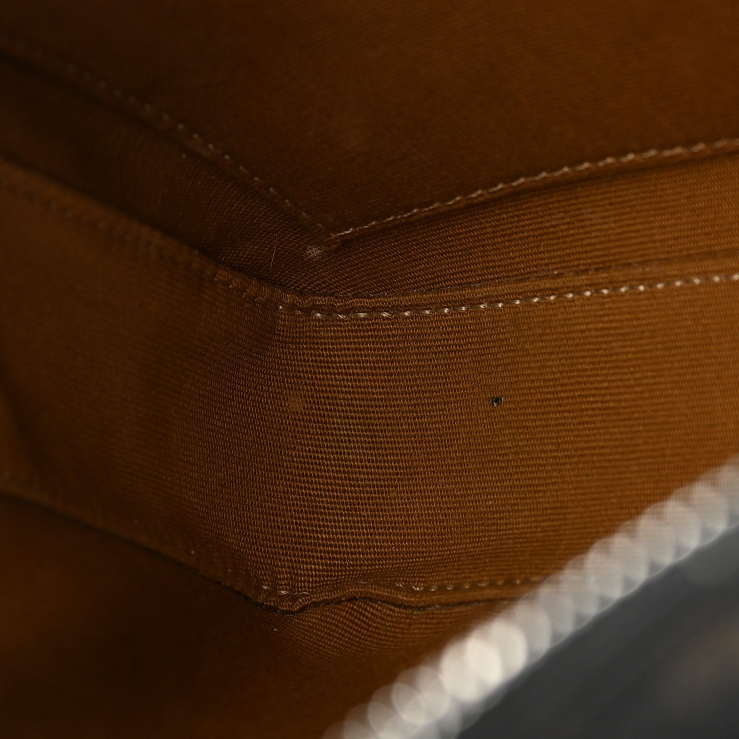 Triomphe Canvas Medium Horizontal Messenger Bag Black