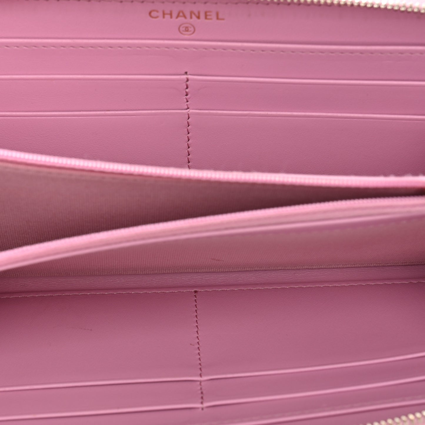 Caviar Quilted Large Gusset Zip Around Wallet Light Pink