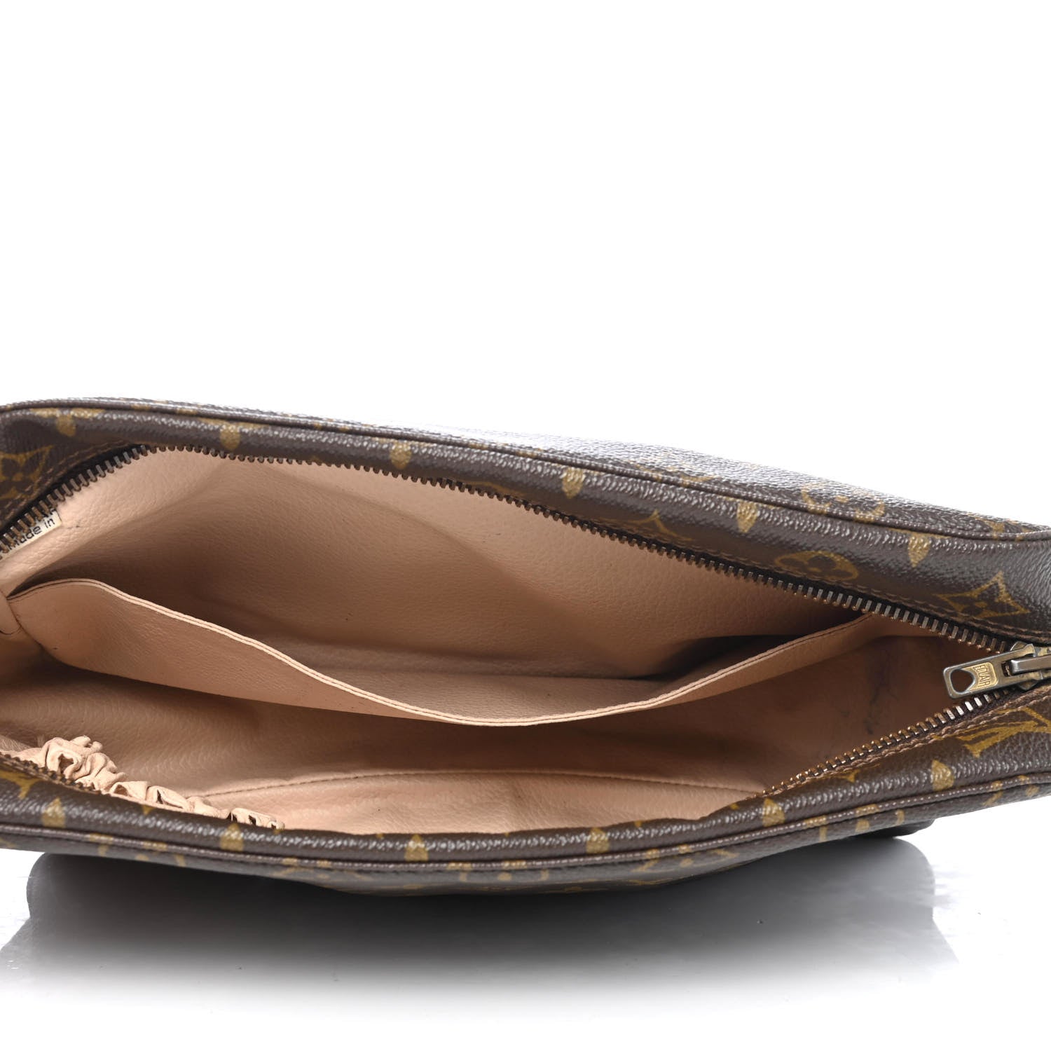 Louis Vuitton Monogram Trousse Toilette 28 4 of 4