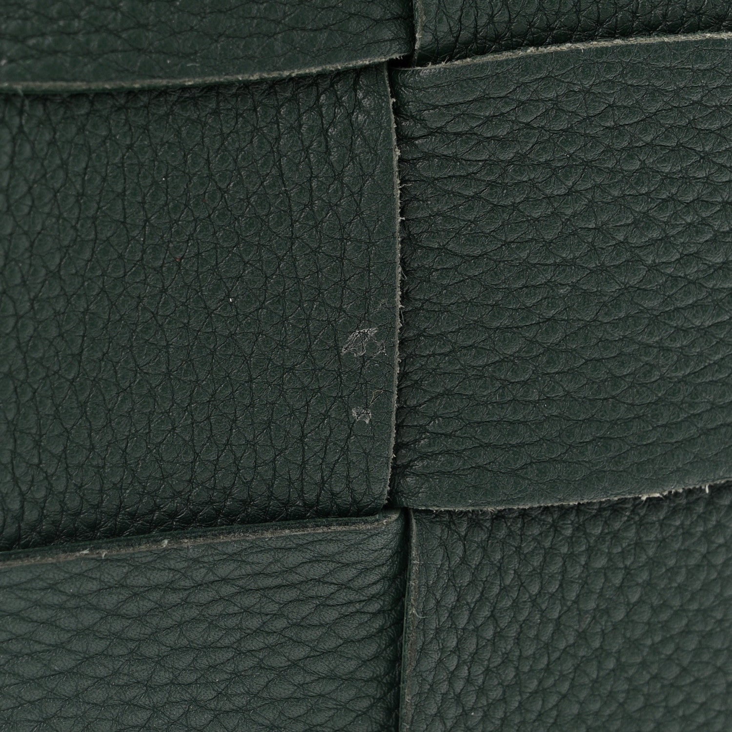 Bottega Veneta Grained Calfskin Maxi Intrecciato Cassette Crossbody Bag Raintree Green 11 of 11