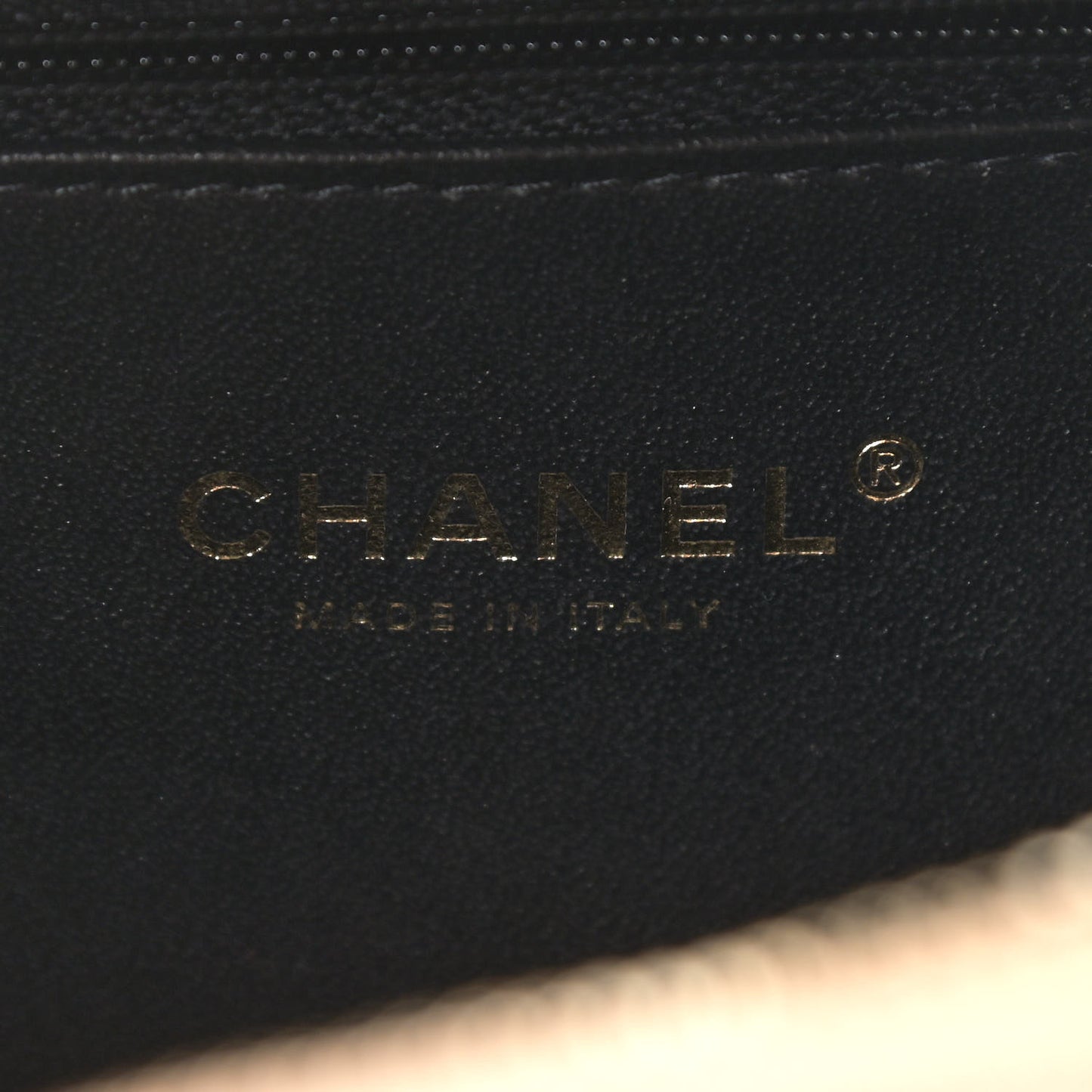 Caviar Quilted Medium CC Filigree Vanity Case Beige Black