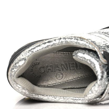 Chanel Metallic Crackled Calfskin CC Sneakers 39.5 Silver Black Navy 8 of 9