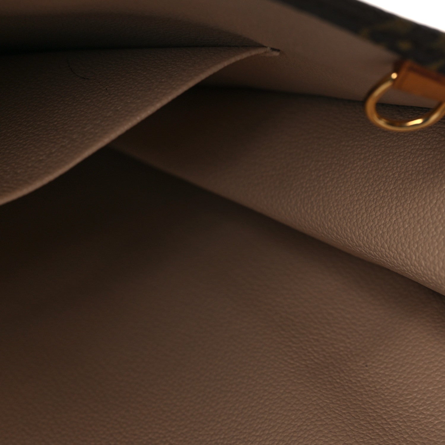 Louis Vuitton Monogram Sac Plat 9 of 9