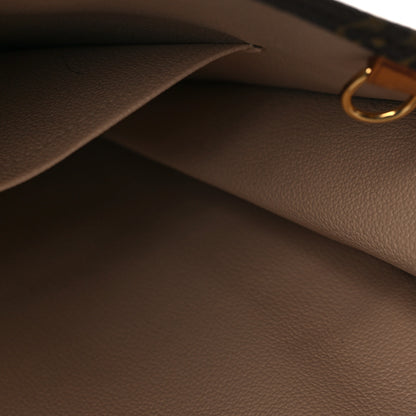 Louis Vuitton Monogram Sac Plat 9 of 9