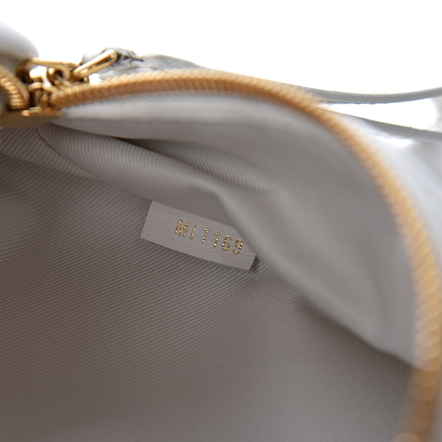 Calfskin New Wave Bumbag Snow
