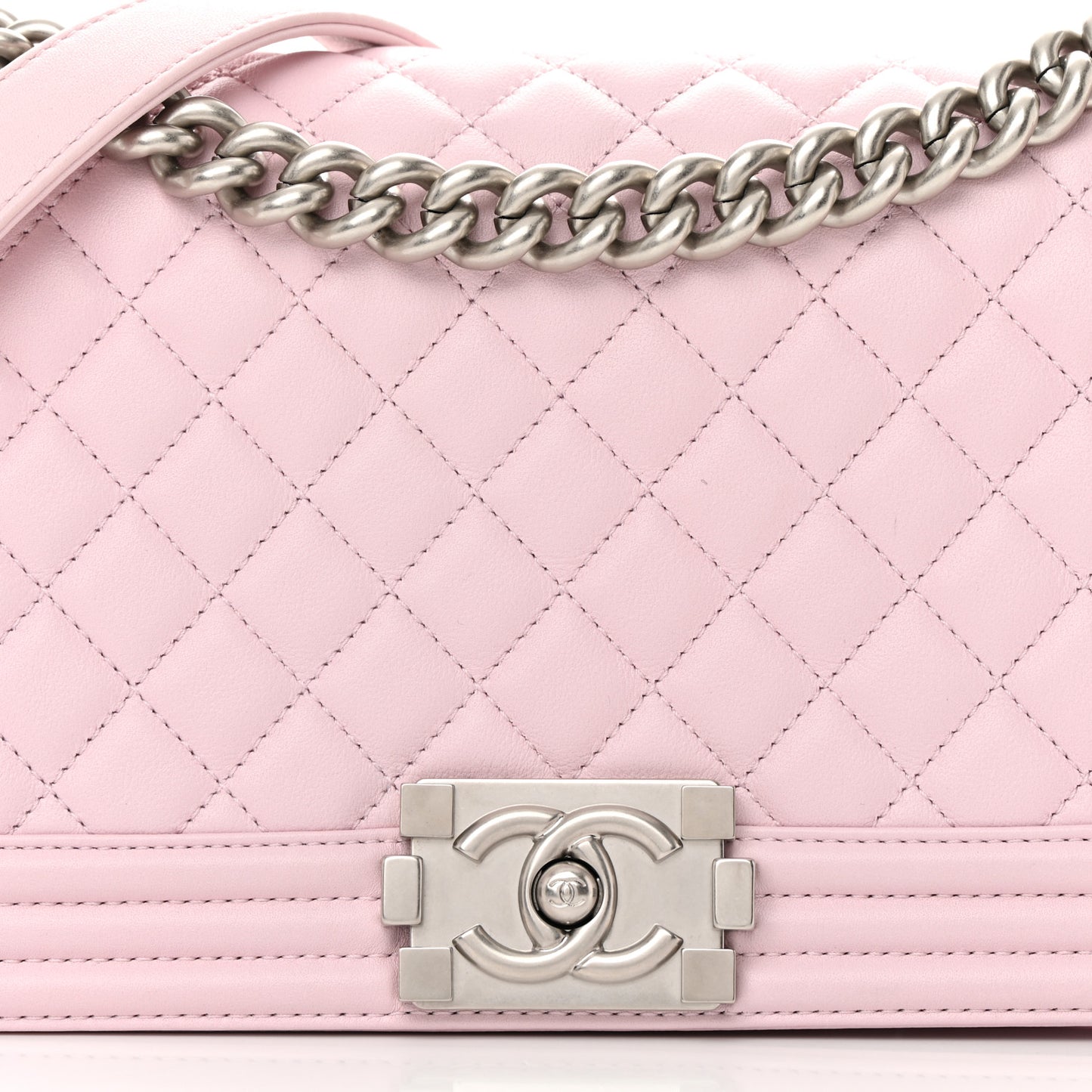 Lambskin Quilted Medium Boy Flap Light Pink