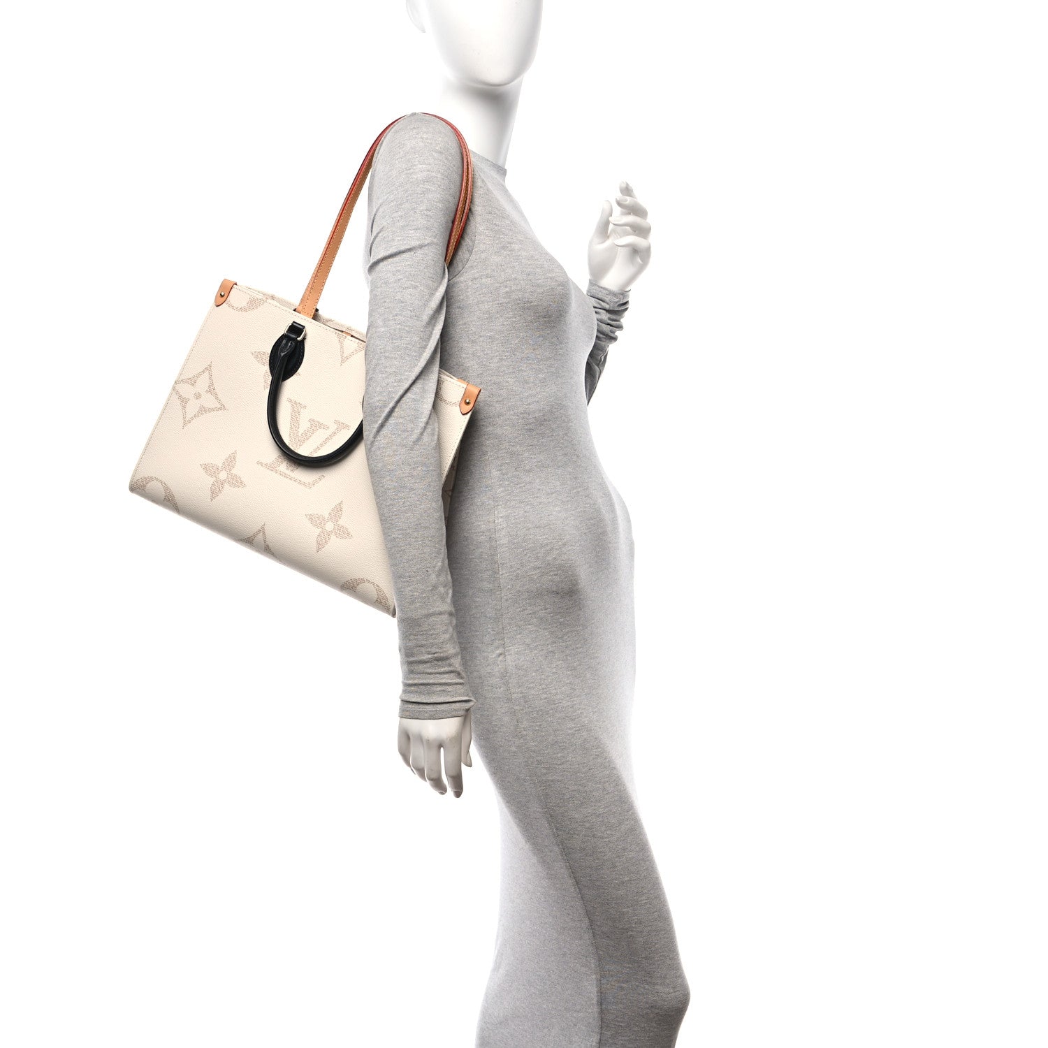 Louis Vuitton Monogram Dune Giant Onthego MM 3 of 10