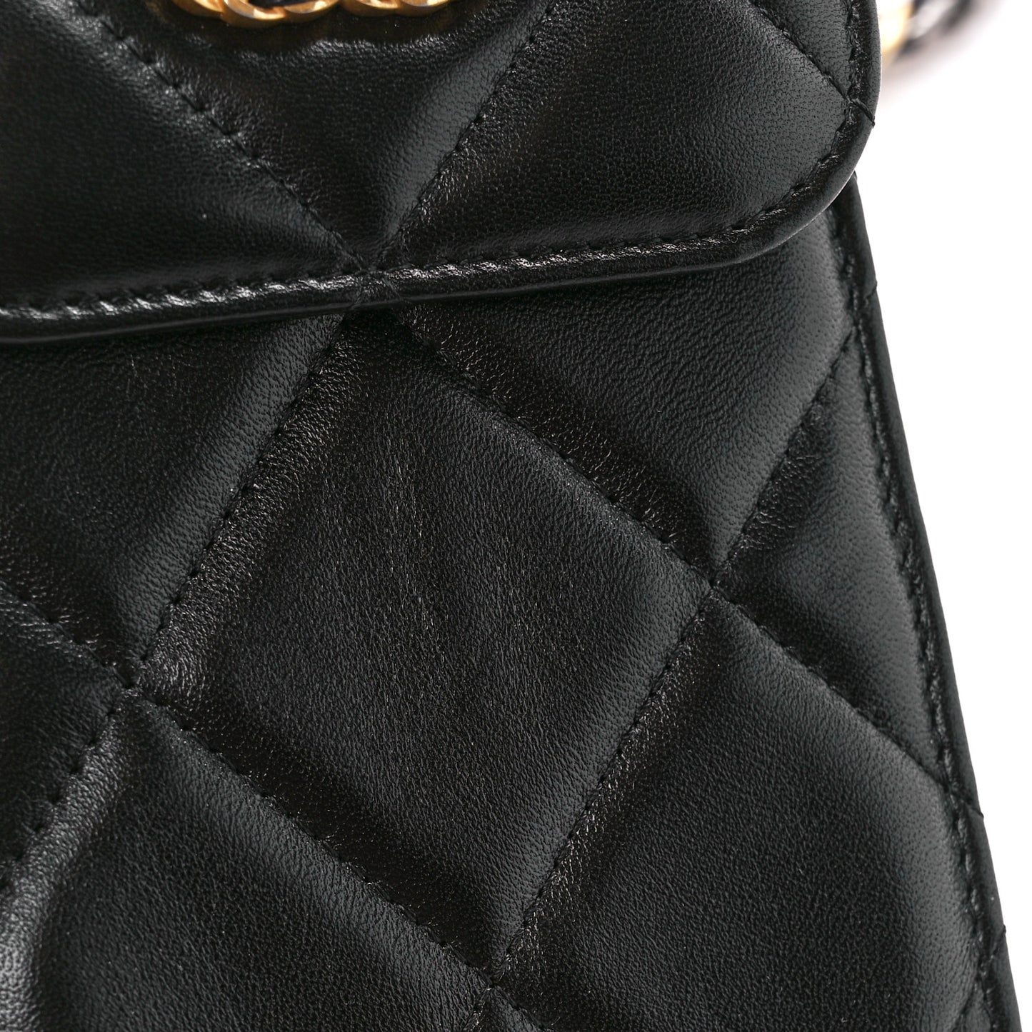 Lambskin Quilted Chanel 19 Phone Holder With Chain Black
