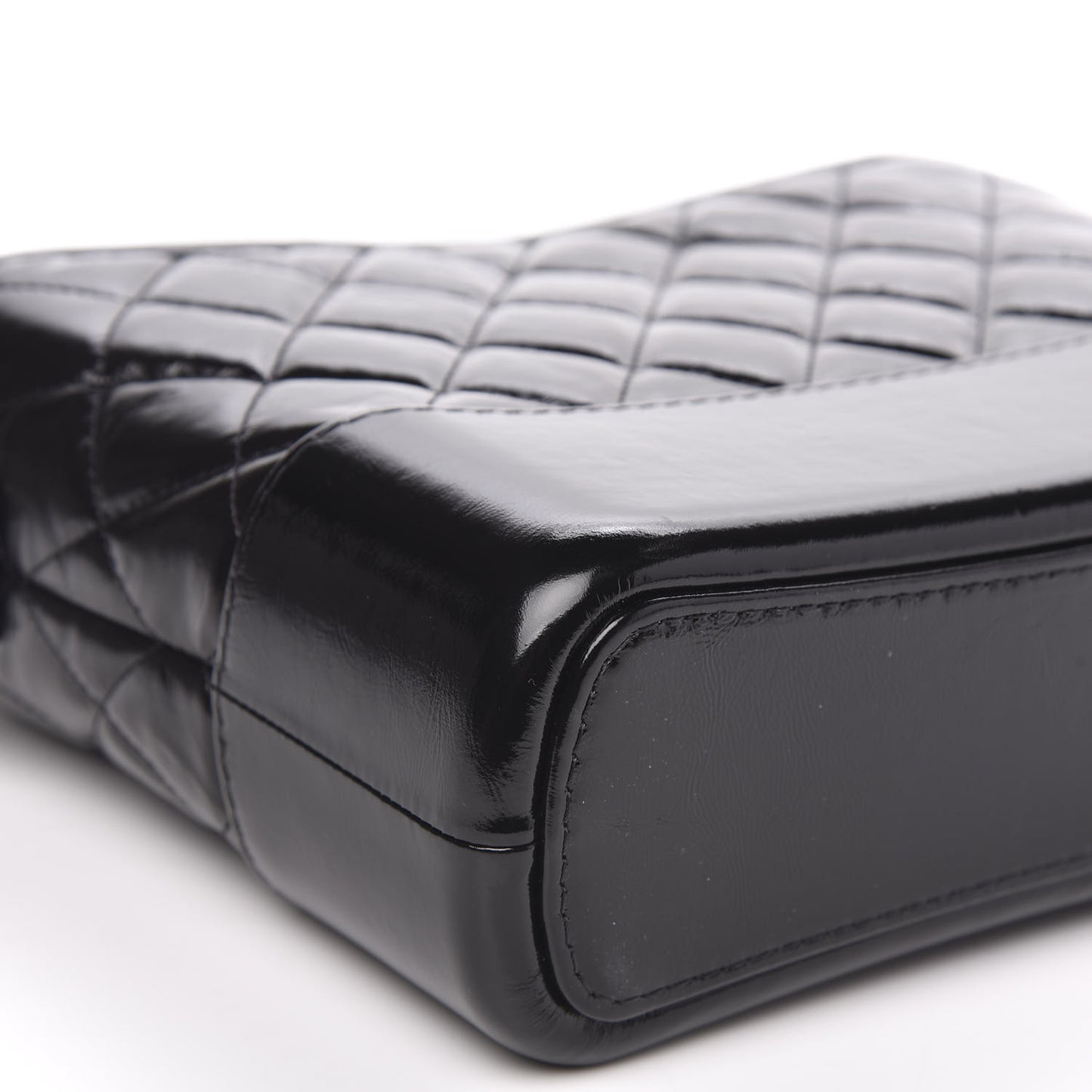 Patent Quilted Medium Gabrielle Hobo Black