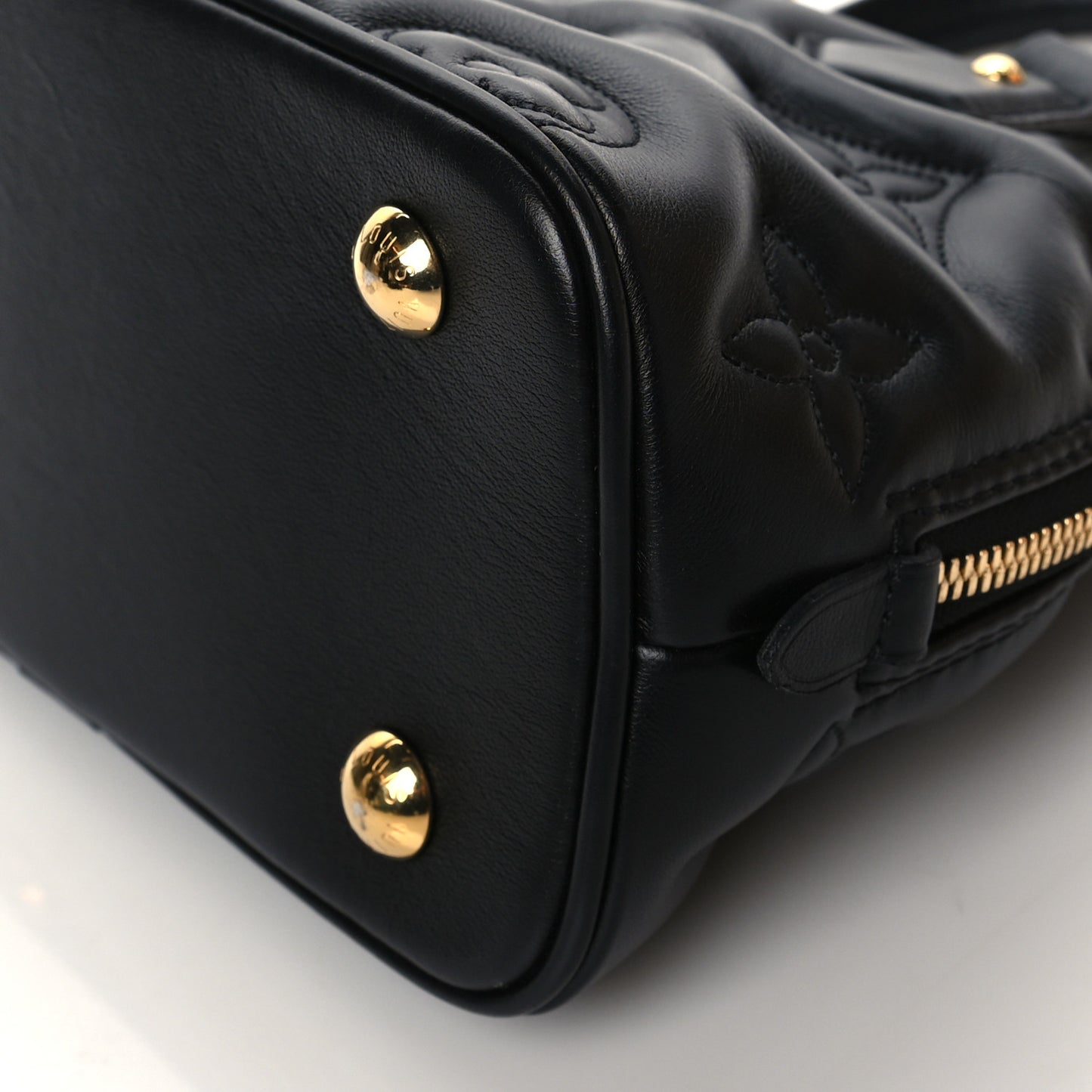 Calfskin Bubblegram Alma BB Black