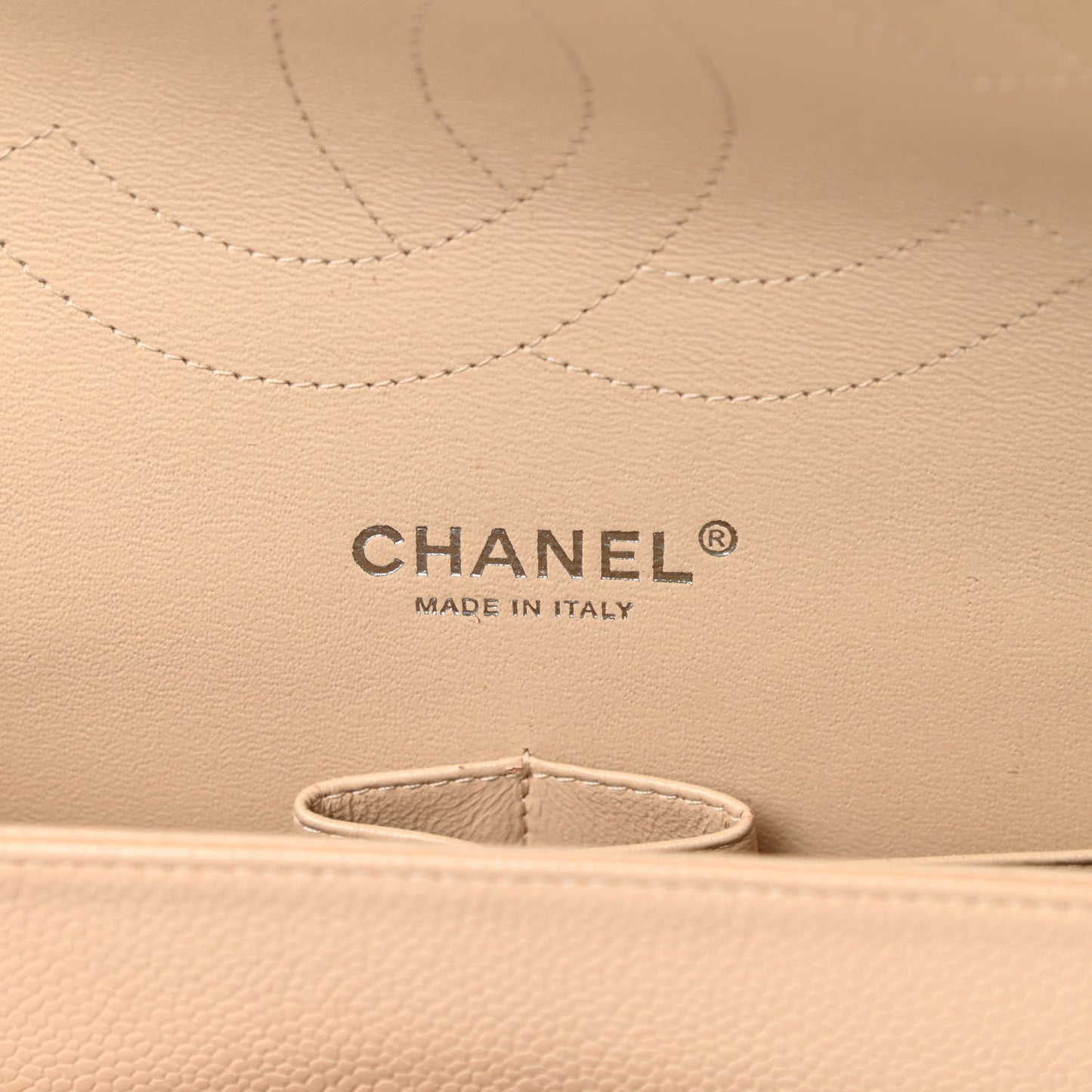 Caviar Quilted Jumbo Double Flap Beige Clair
