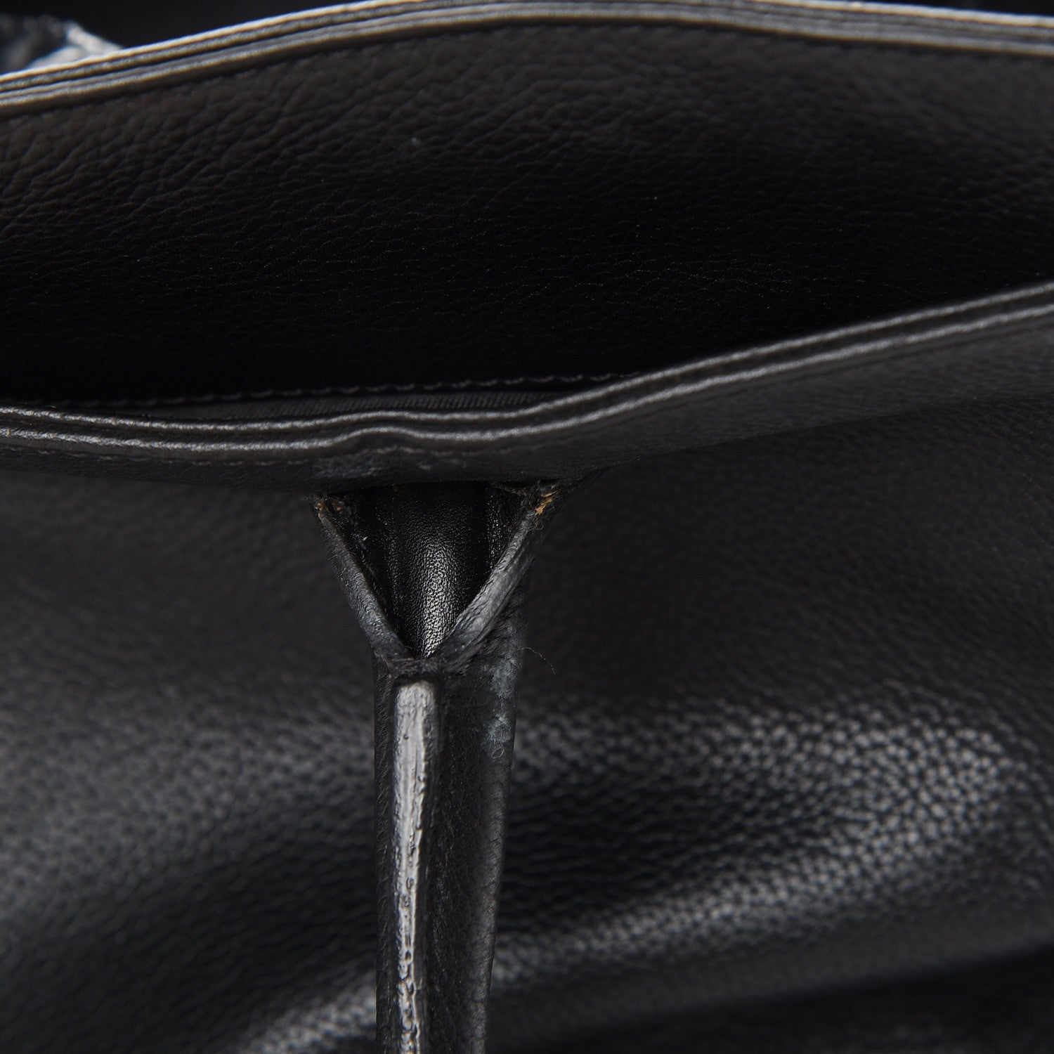 Chanel Calfskin Cerf Executive Shopper Tote Black 18 of 19