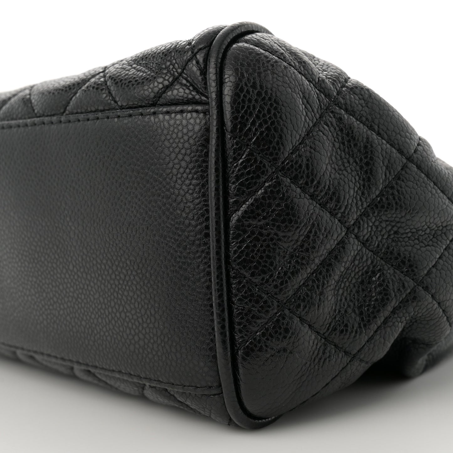 Caviar Quilted Timeless Accordion Flap Black