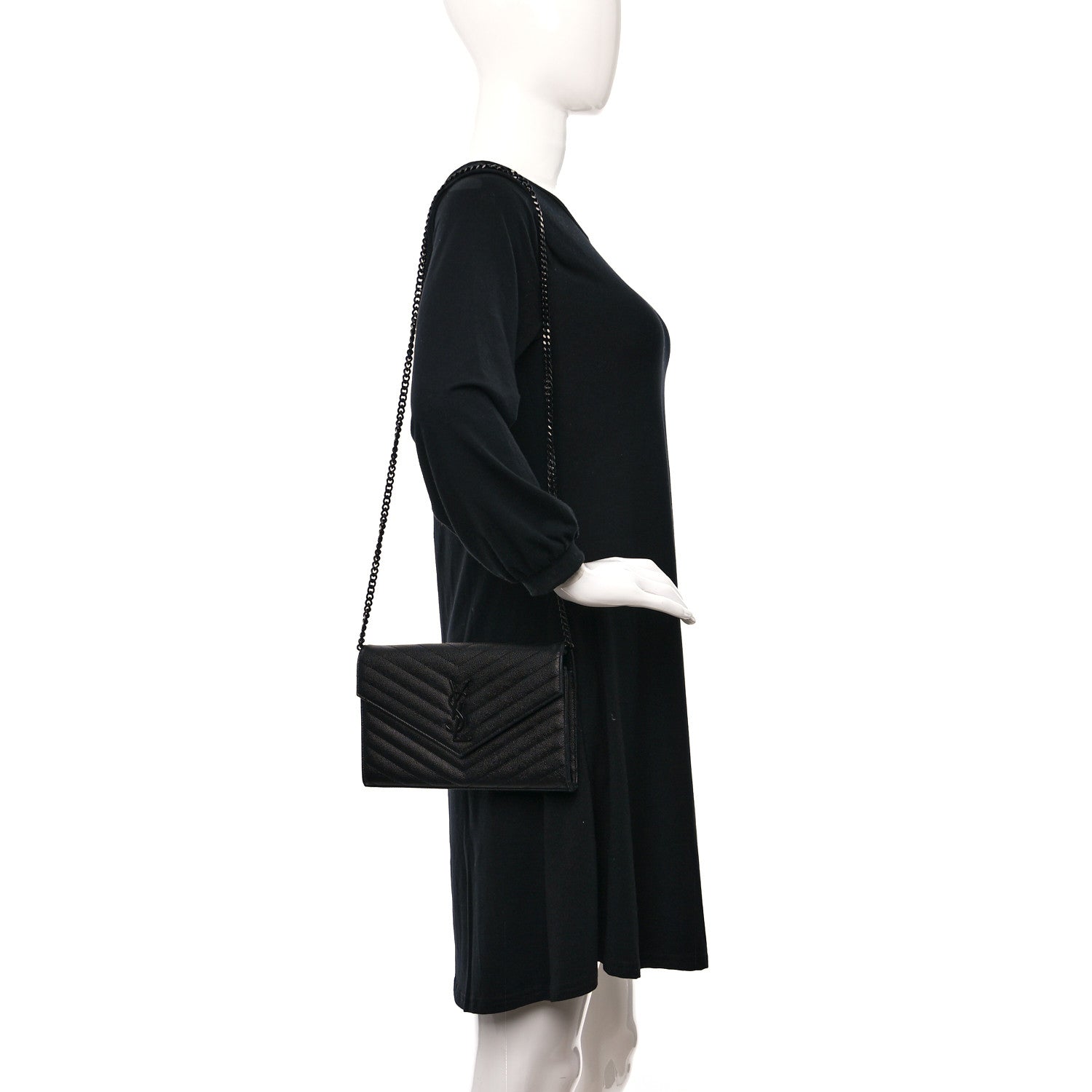 Saint Laurent Grain De Poudre Matelasse Chevron Monogram Monochrome Chain Wallet Black 2 of 8