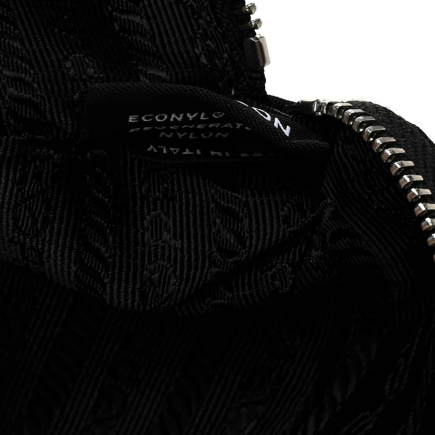 Tessuto Nylon Wrist Pouch Black