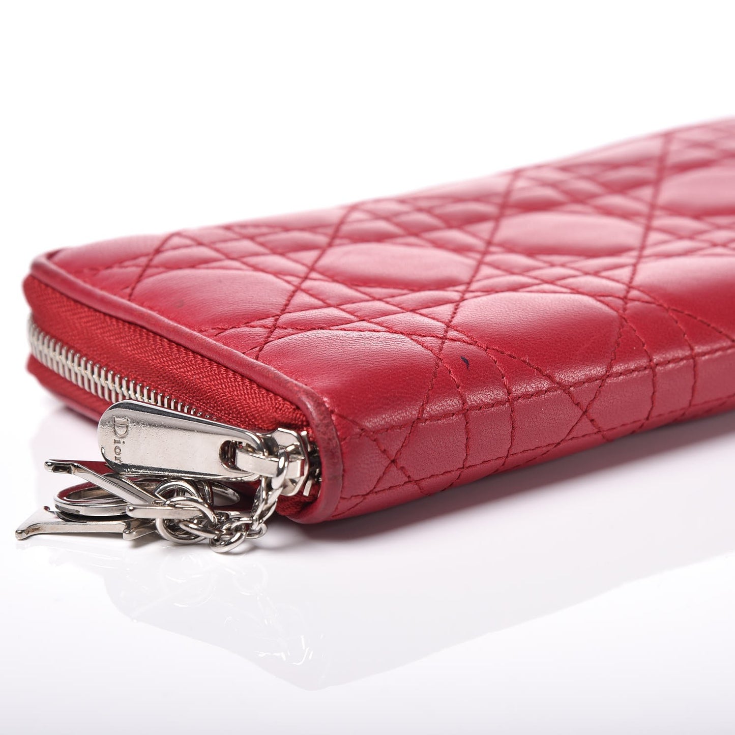 Lambskin Cannage Voyageur Wallet Red