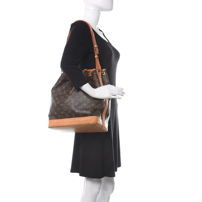 Louis Vuitton Monogram Noe 3 of 11