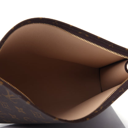 Louis Vuitton Monogram Toiletry Pouch 26 5 of 7
