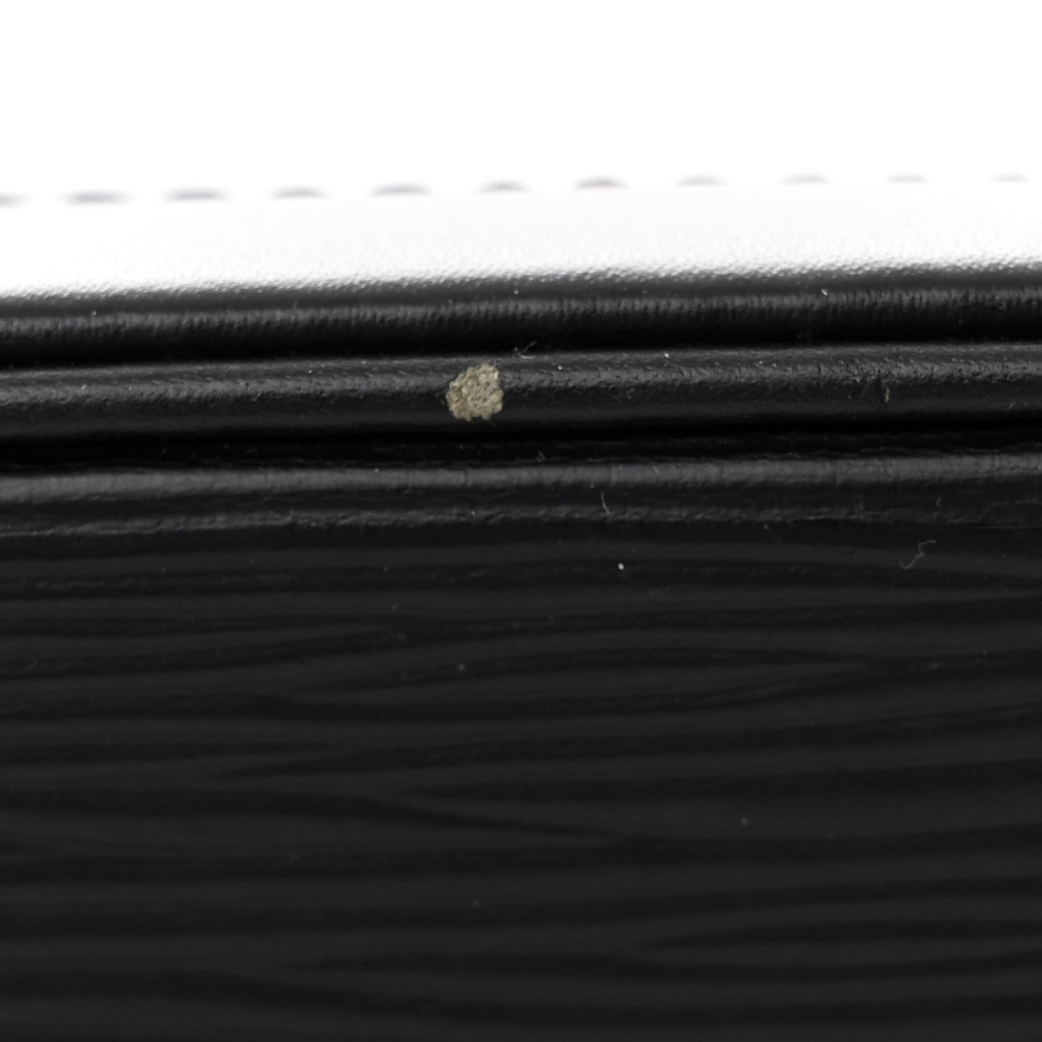 Louis Vuitton Epi Alma PM Black 11 of 11