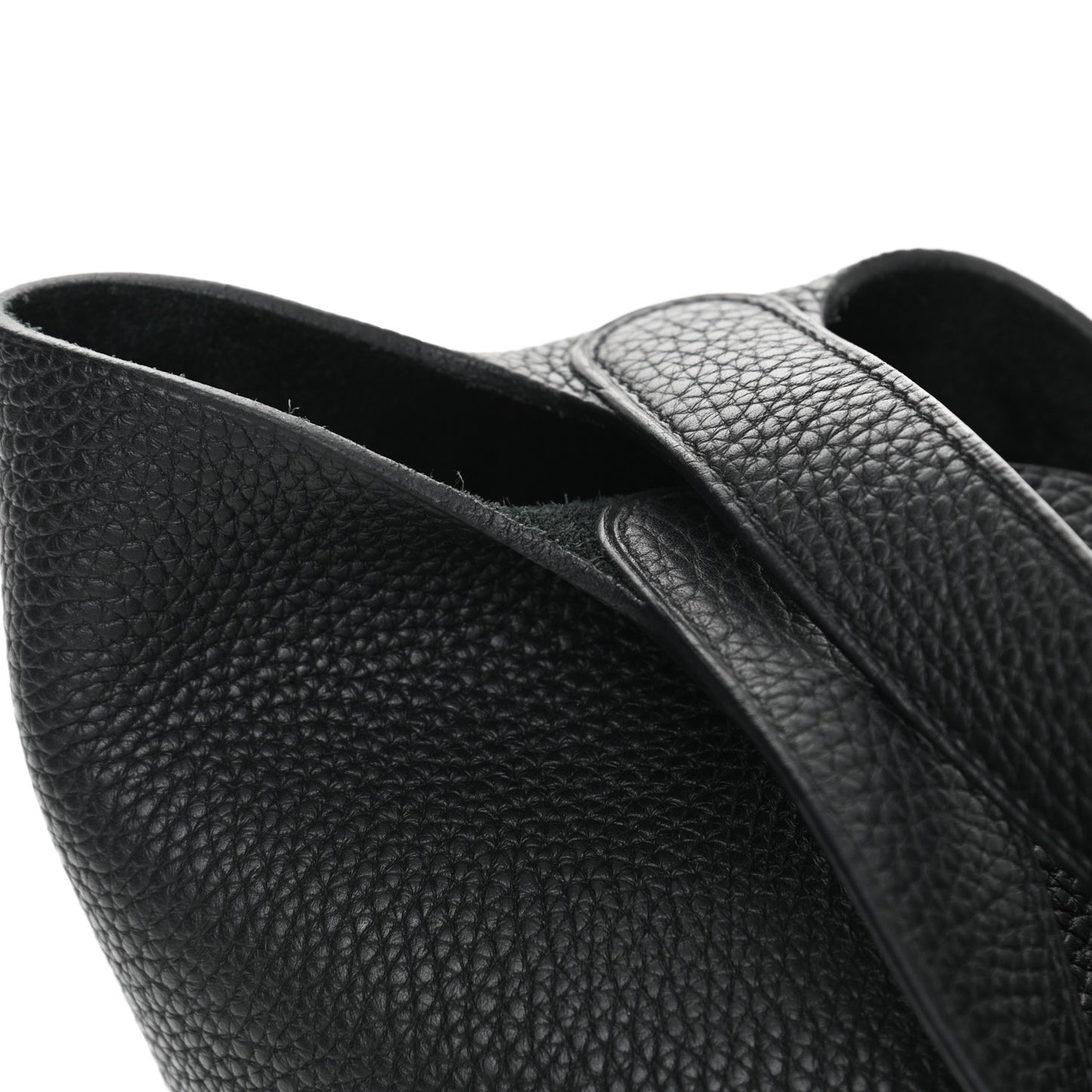 Taurillon Clemence Picotin Lock 22 MM Black
