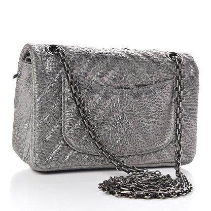 Chanel Metallic Grained Calfskin Chevron Quilted 2.55 Reissue 224 Flap 3 of 9