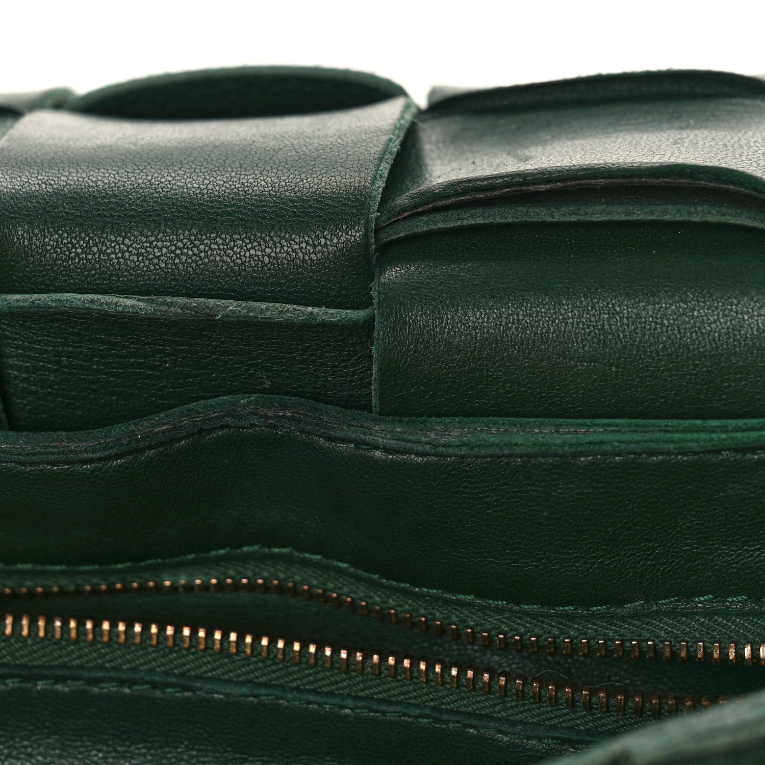 Bottega Veneta Grained Calfskin Maxi Intrecciato Cassette Crossbody Bag Raintree Green 9 of 12