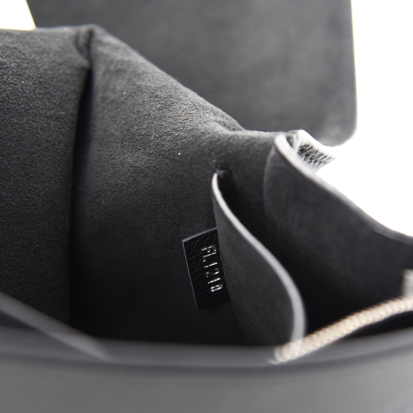 Calfskin Lockme Clutch Black