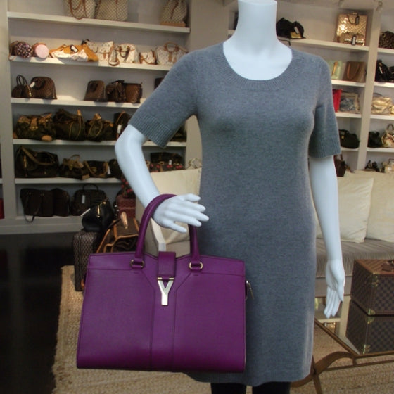 Saint Laurent Cabas Chyc Magenta 2 of 10
