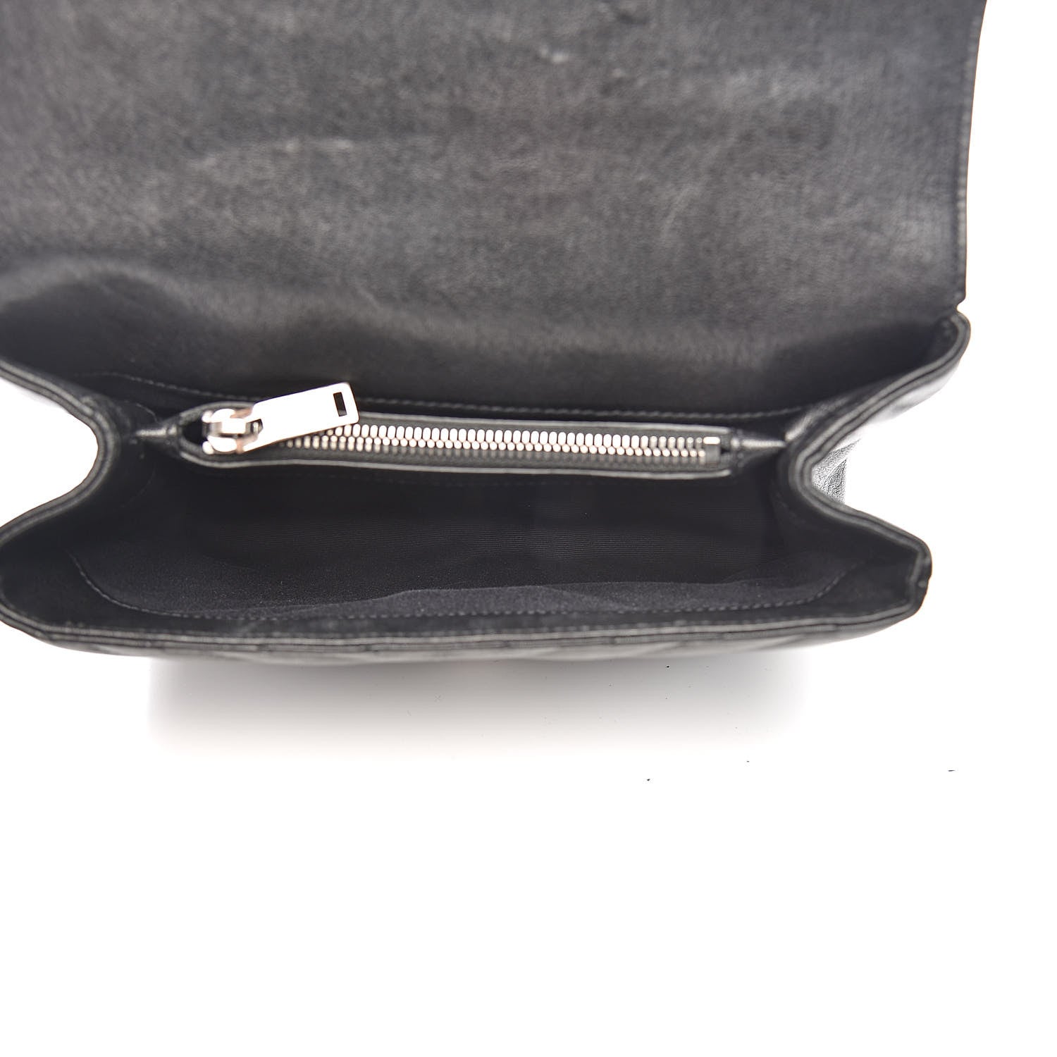 Saint Laurent Sheepskin Matelasse Chevron Monogram Medium College Bag Black 5 of 11