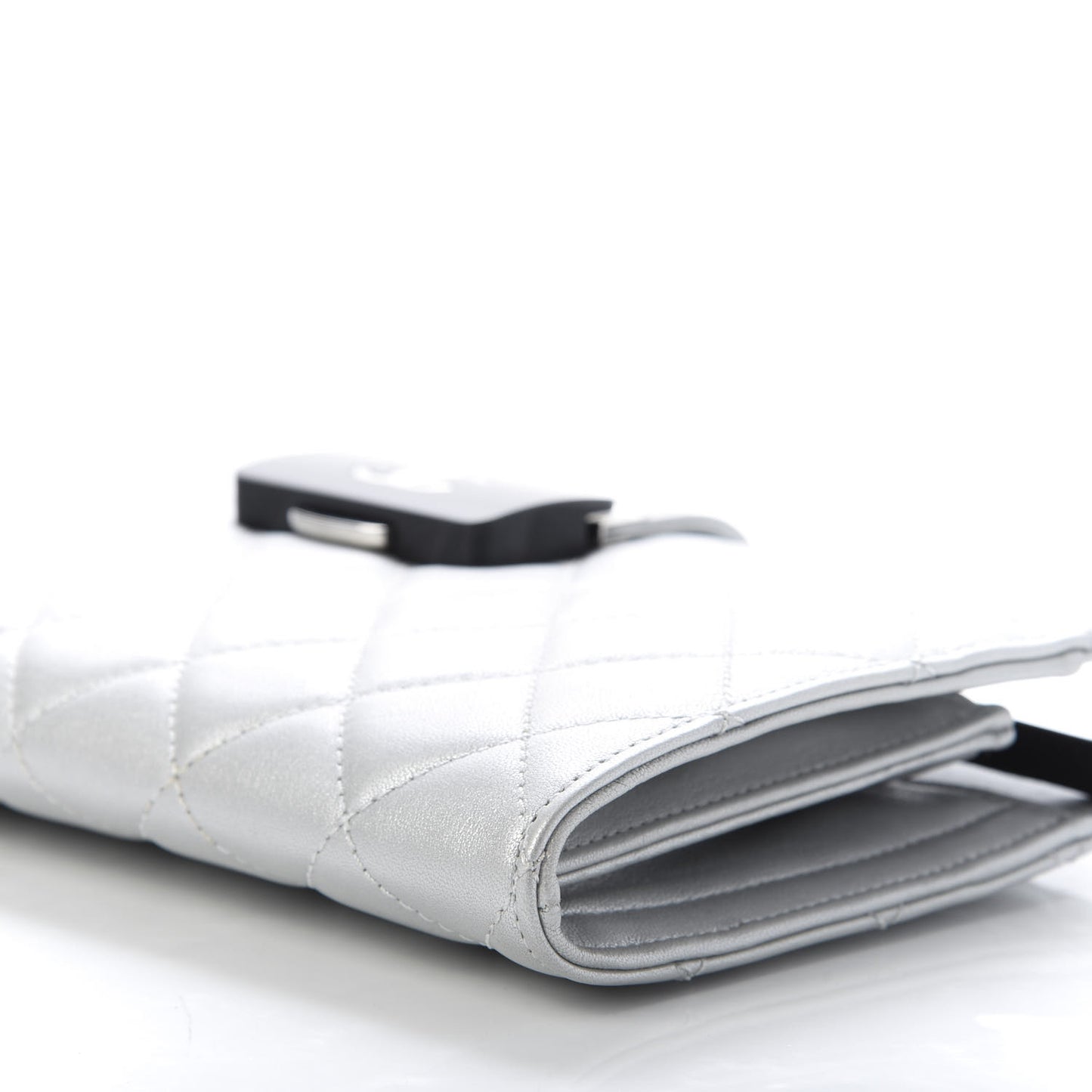 Metallic Sheepskin Quilted Beauty Lock Clutch Silver