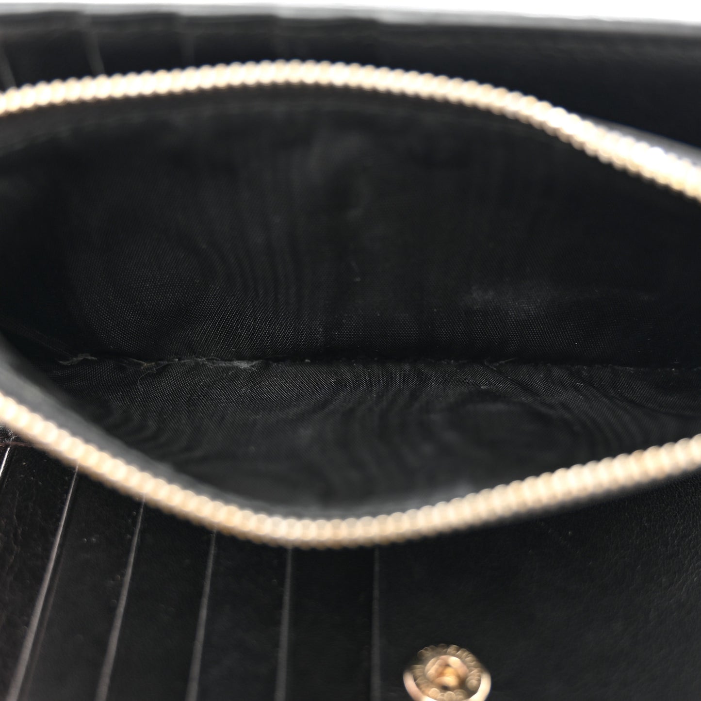 Calfskin Rockstud Bi-Fold Long Wallet Black