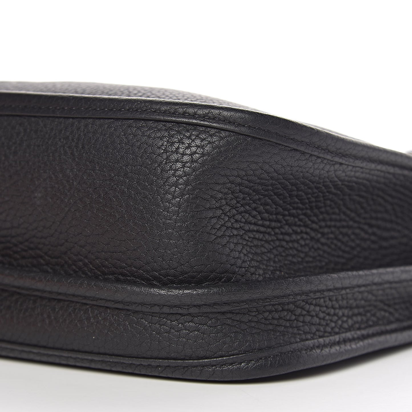Taurillon Clemence Evelyne III PM Black