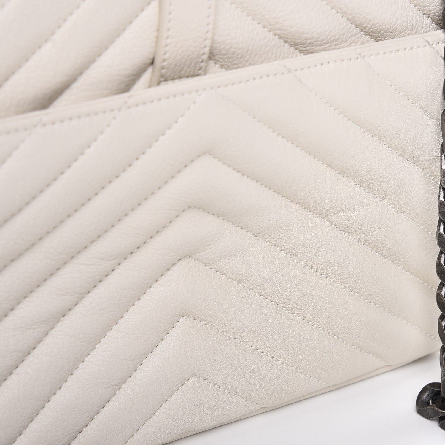 Saint Laurent Sheepskin Matelasse Monogram Medium College Bag Dove White 7 of 11