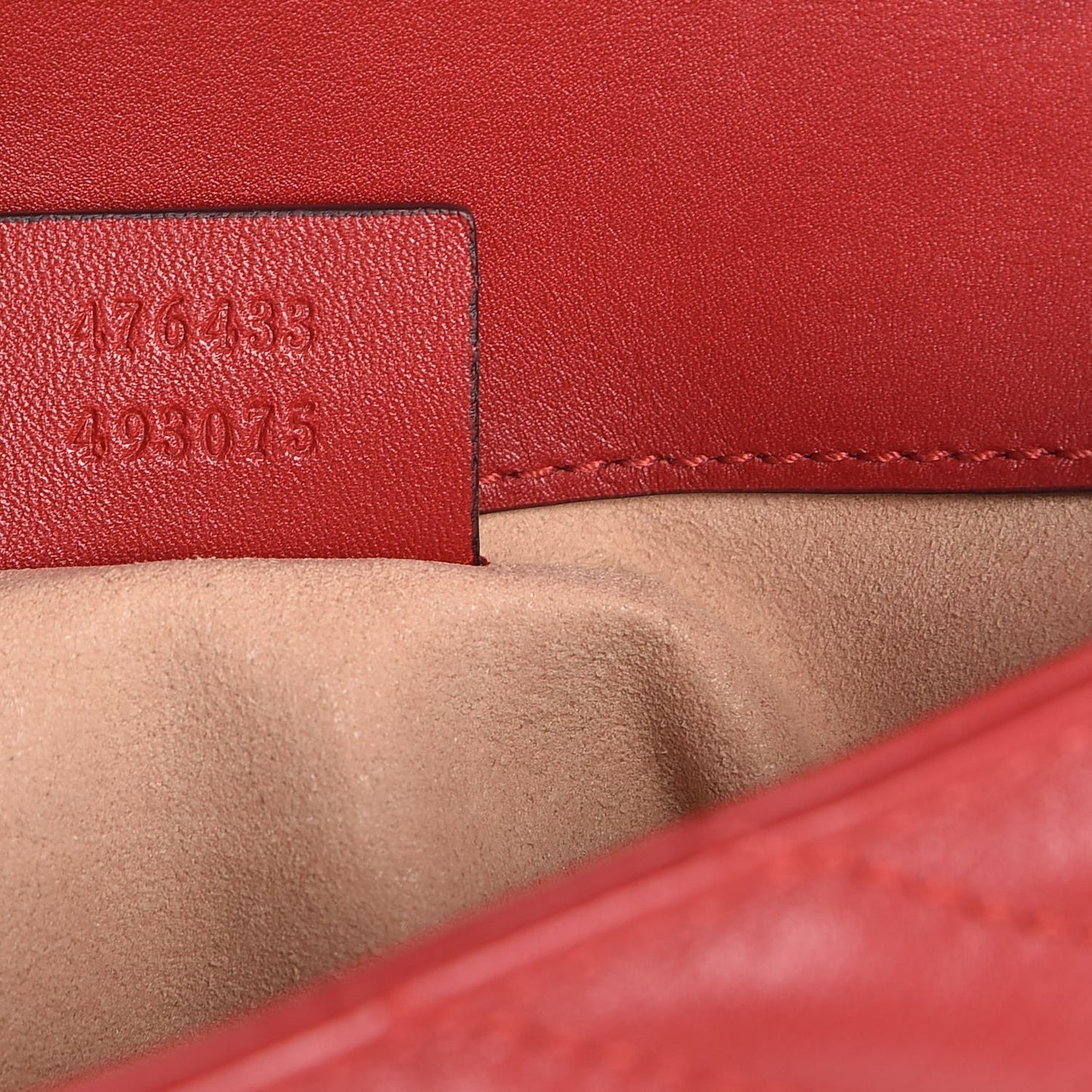 Calfskin Matelasse Super Mini GG Marmont Shoulder Bag Hibiscus Red