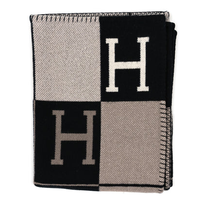 Hermes Wool Cashmere Avalon III Blanket Ecru Black 1 of 3