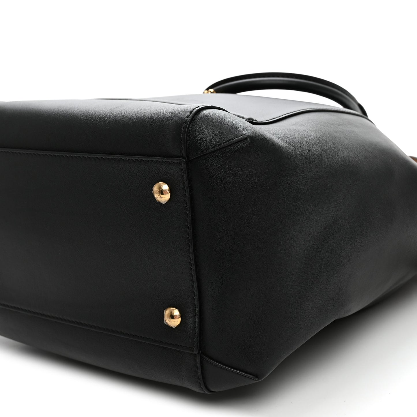Vitello Grace King Karligraphy Chain Bucket Bag Black Bisquit
