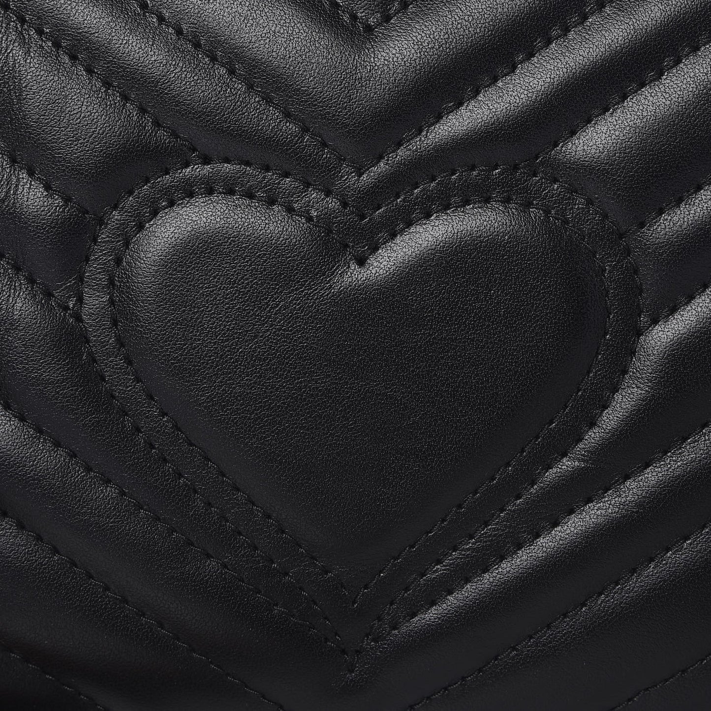 Calfskin Matelasse Small GG Marmont Shoulder Bag Black