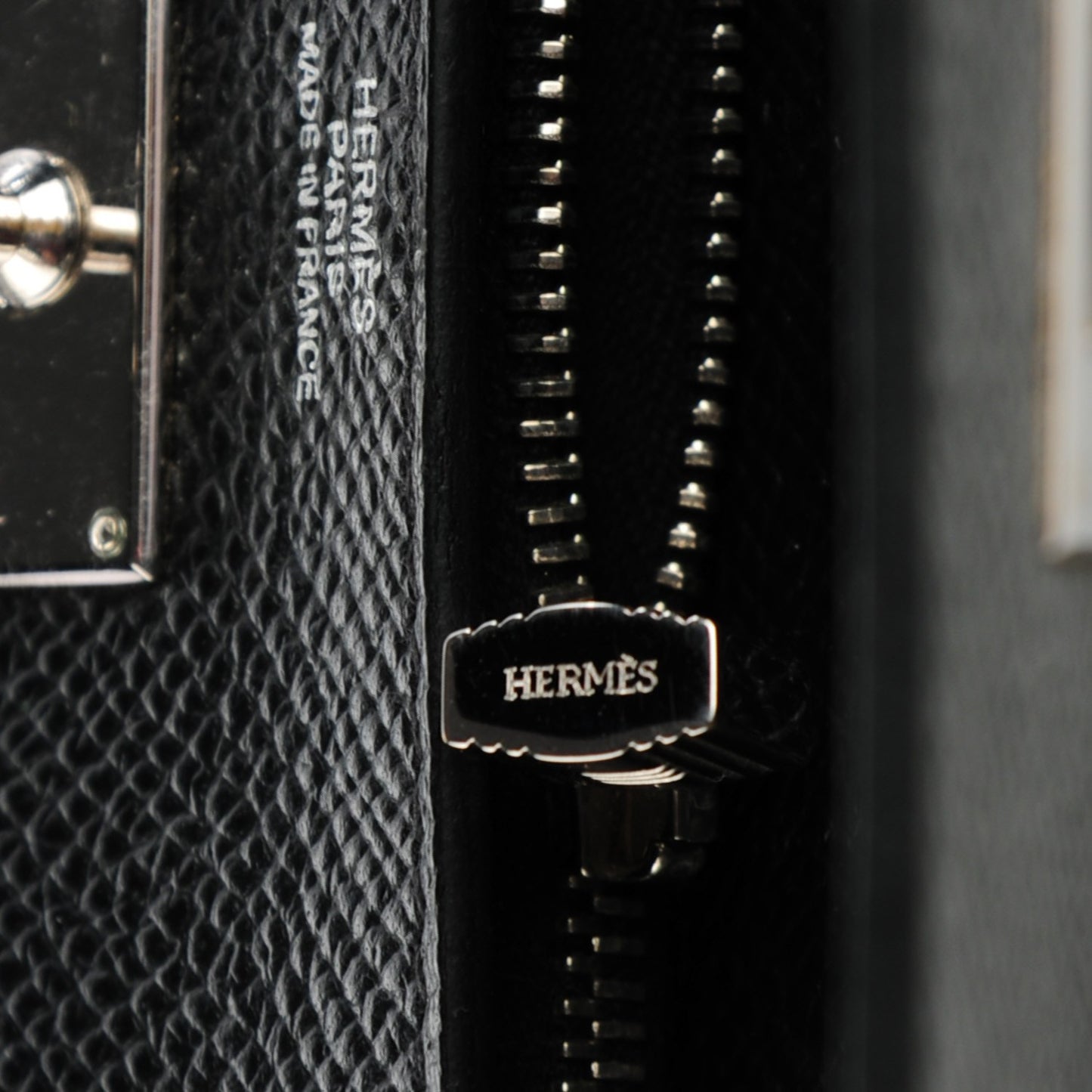 Epsom Kelly Longue Wallet Black