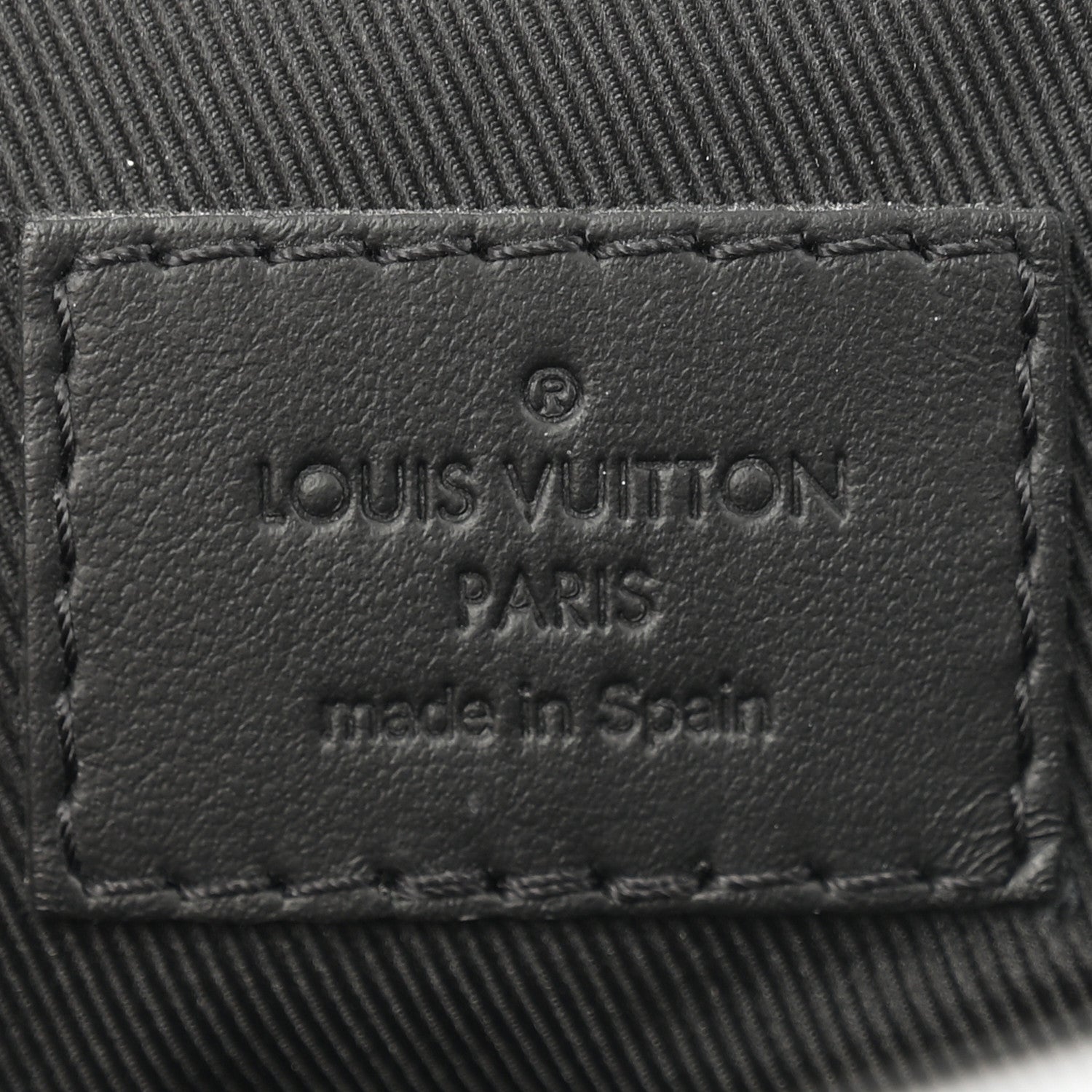 Louis Vuitton Calfskin Aerogram Messenger Black 6 of 10