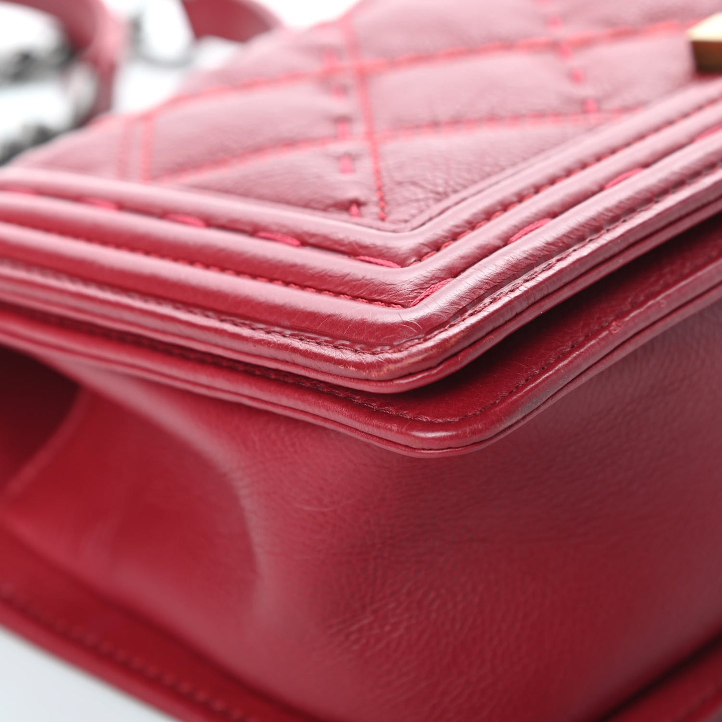 Calfskin Stitched Medium Boy Flap Red