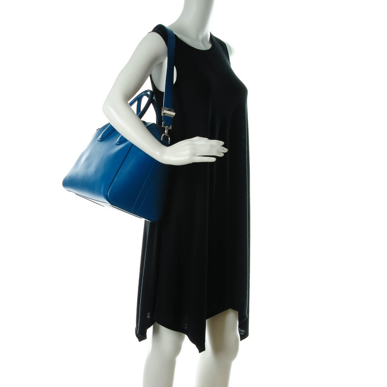 Givenchy Sugar Goatskin Medium Antigona Mineral Blue 2 of 8