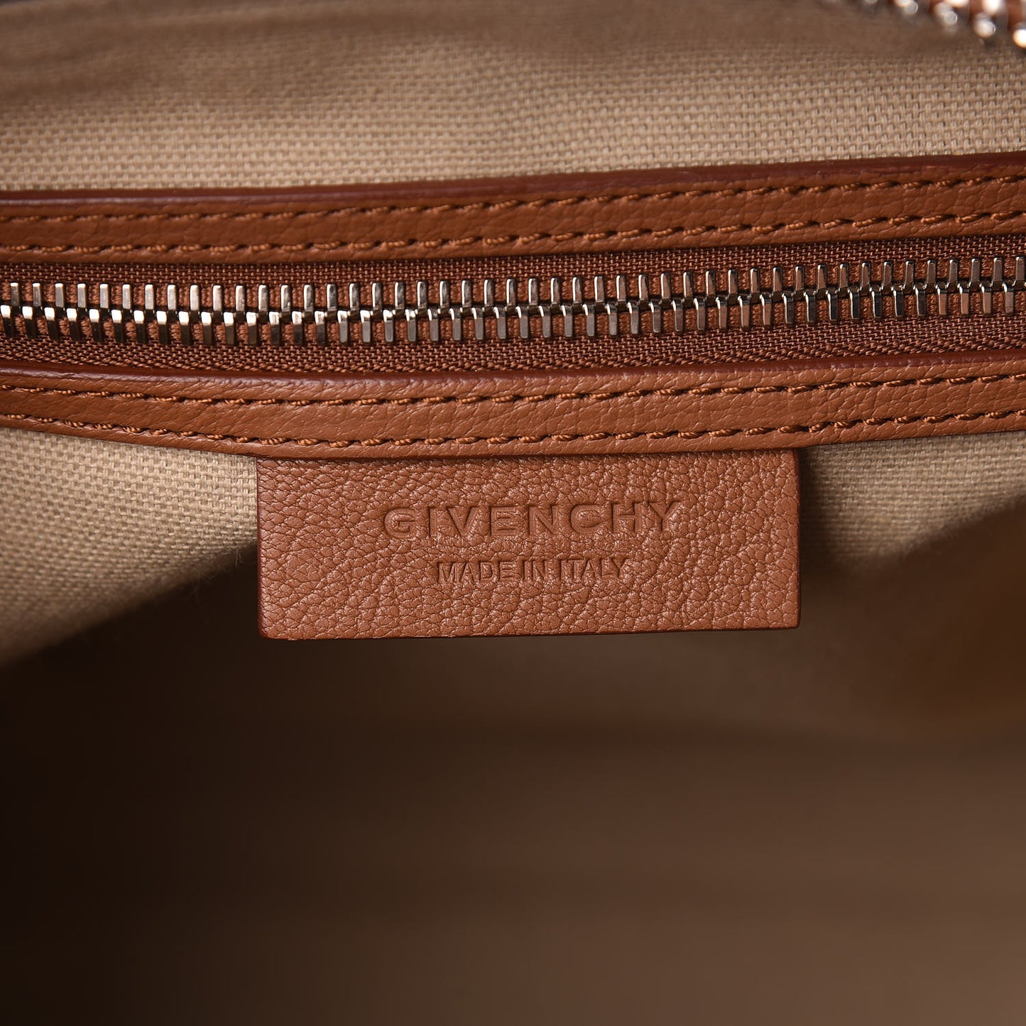 Sugar Goatskin Medium Antigona Cognac