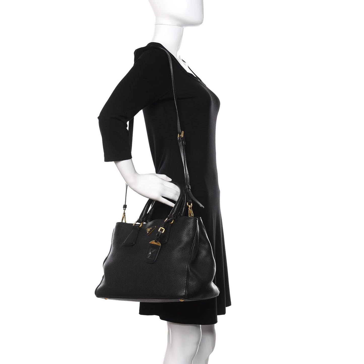 Vitello Daino Shopping Tote Black