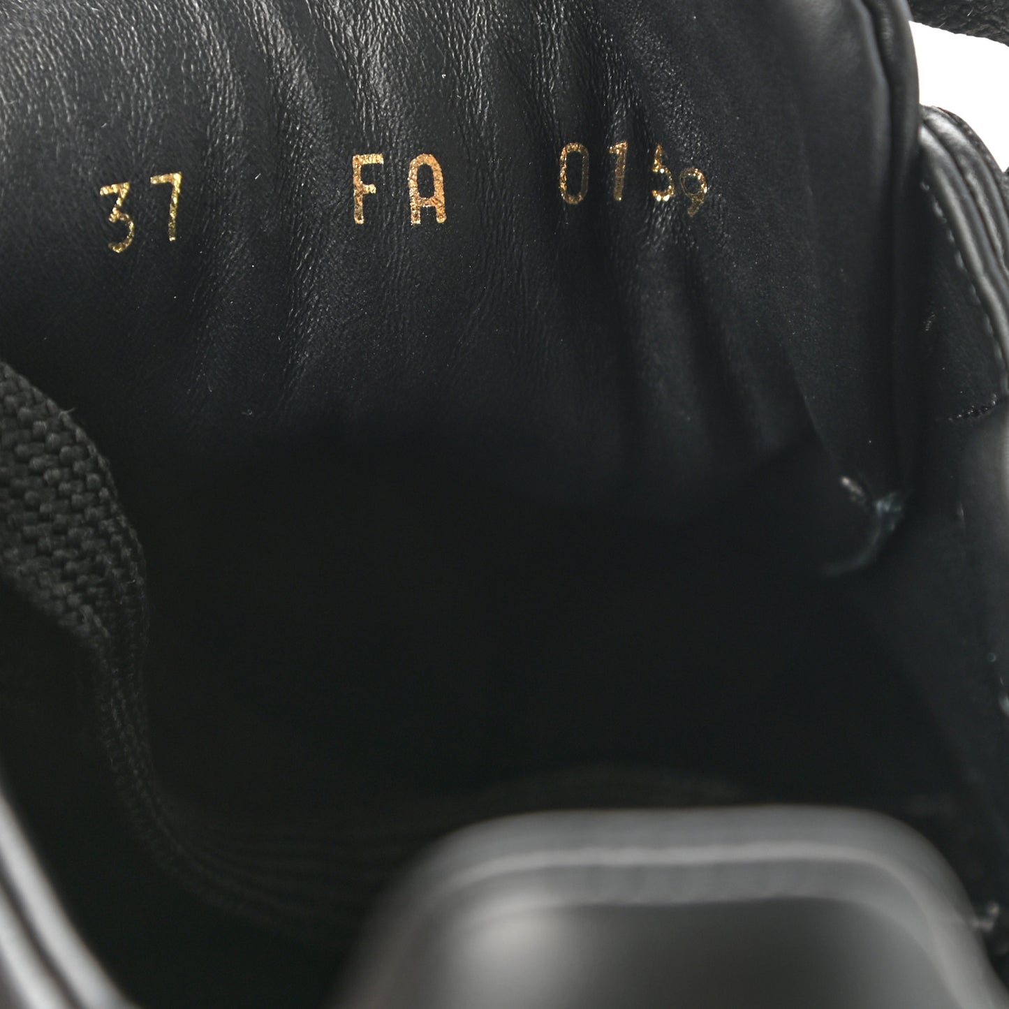 Calfskin Time Out Sneakers 37 Black