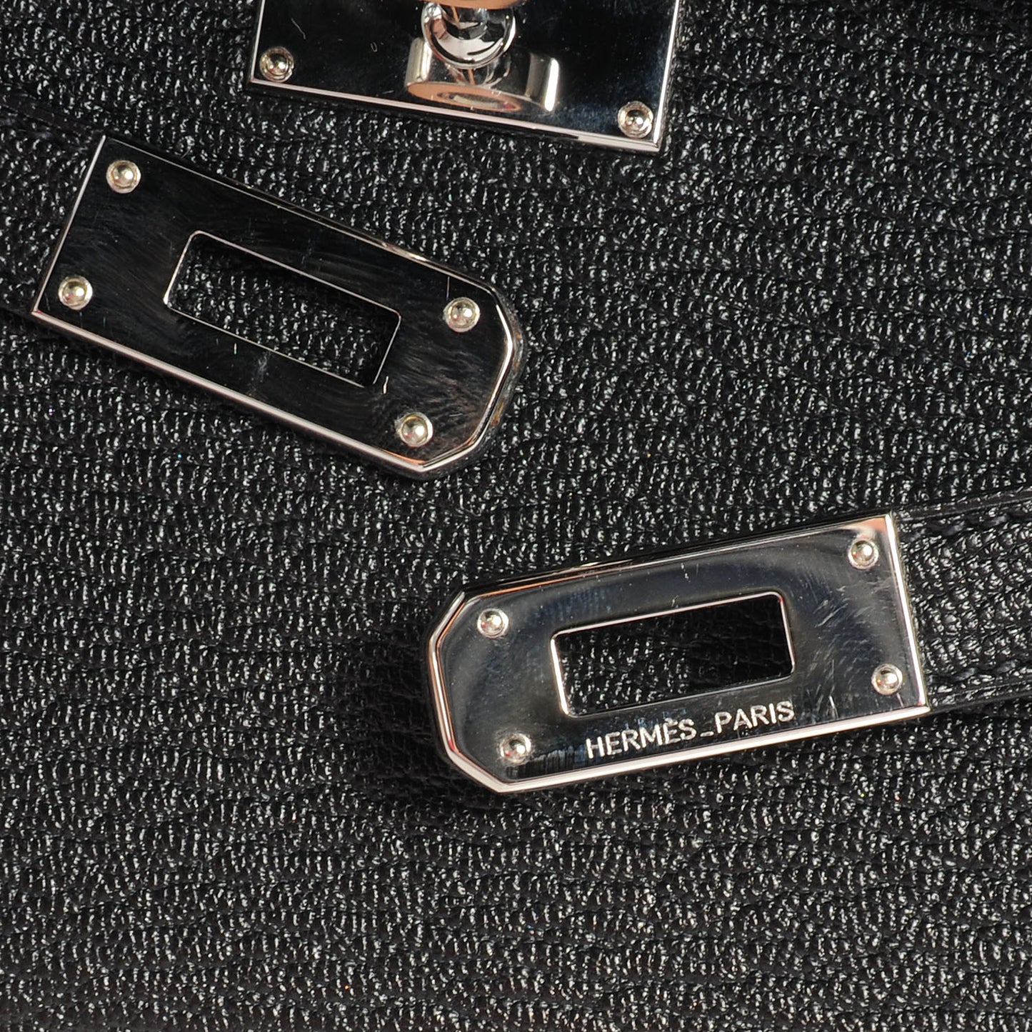 Chevre Kelly Longue Wallet Black