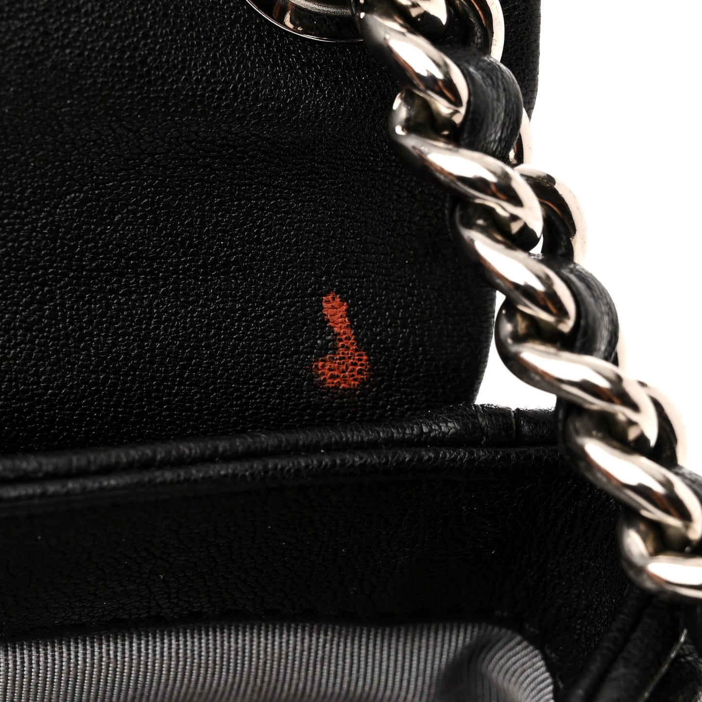 Washed Lambskin Quilted Medium Chain Around Messenger Black