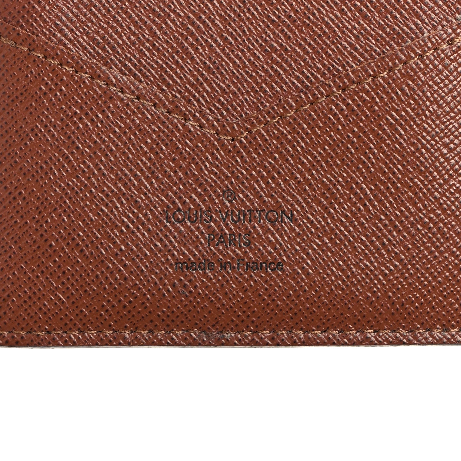 Louis Vuitton Monogram Passport Cover 6 of 6