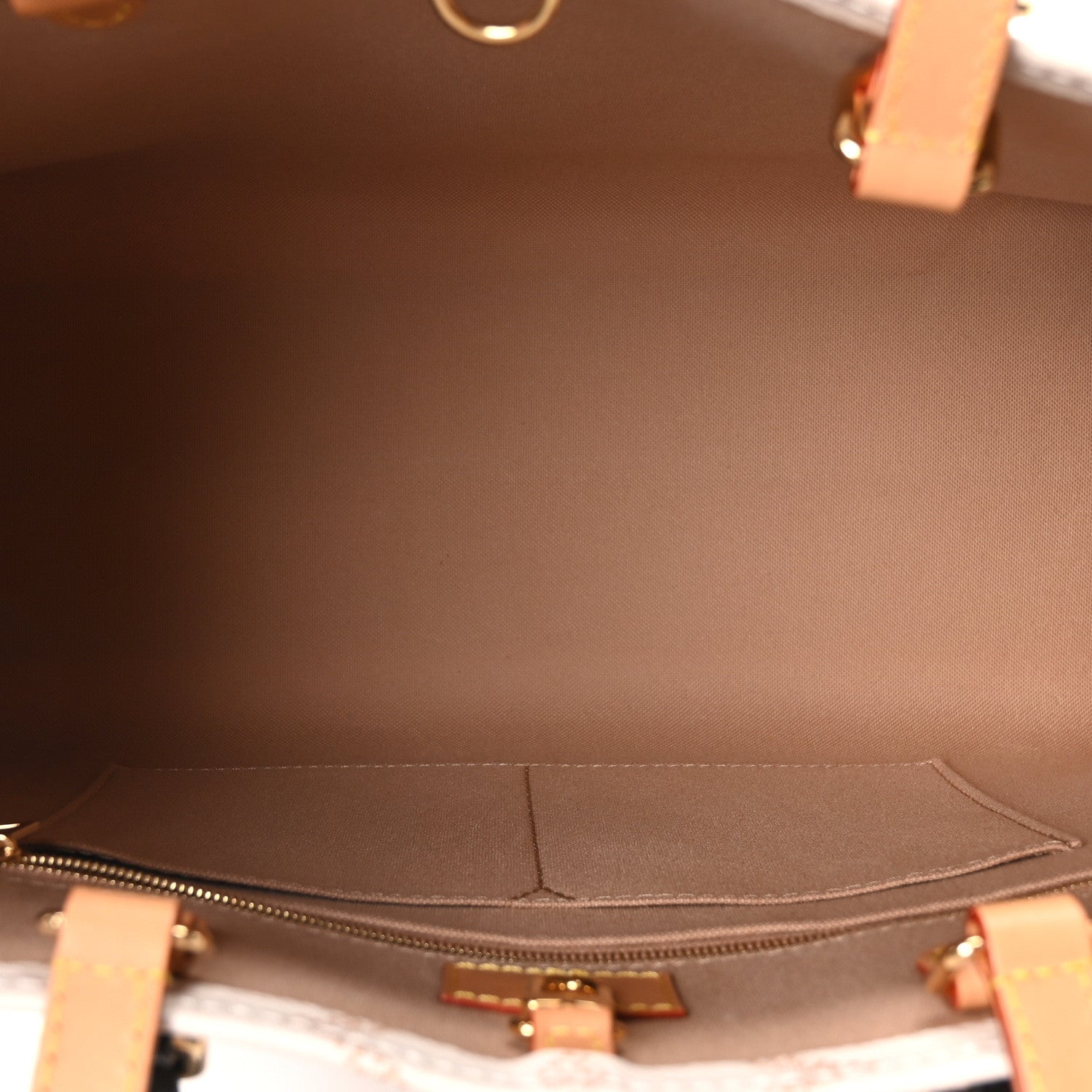 Louis Vuitton Monogram Dune Giant Onthego MM 5 of 9